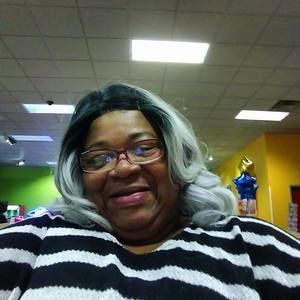 Meet your Posher, Joyce